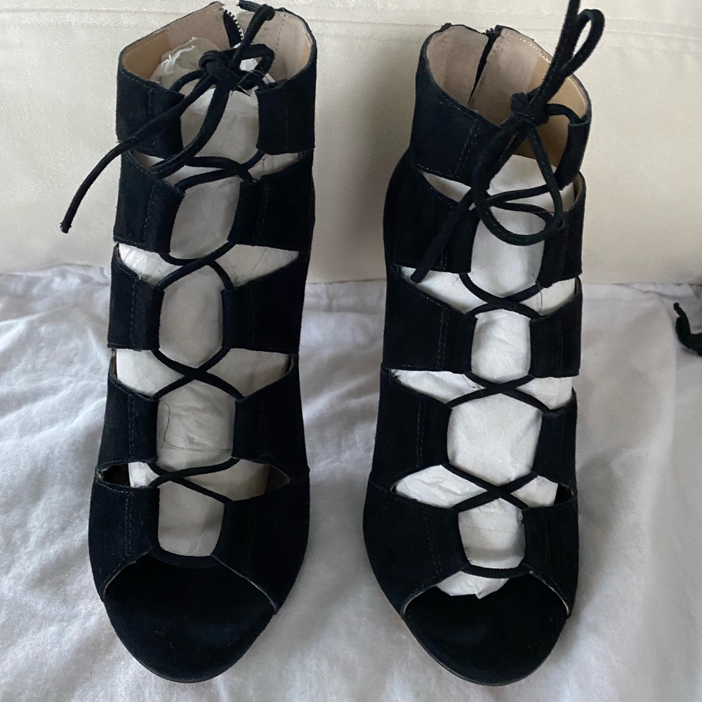 Ann Taylor Elaina Laceup Peeptoe Bootie